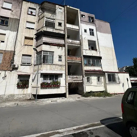 Dions Appartement Vlorë